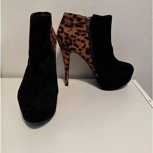 Women high heel booties